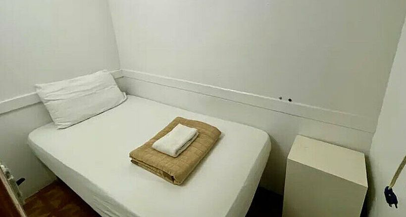 Một đêm tại 'khách sạn tệ nhất New York'