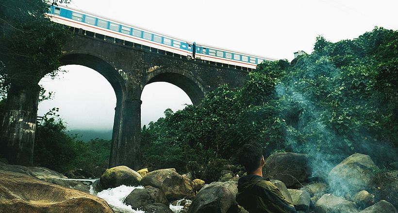 Cắm trại xuyên đêm ngày Tết ngắm tàu Bắc - Nam