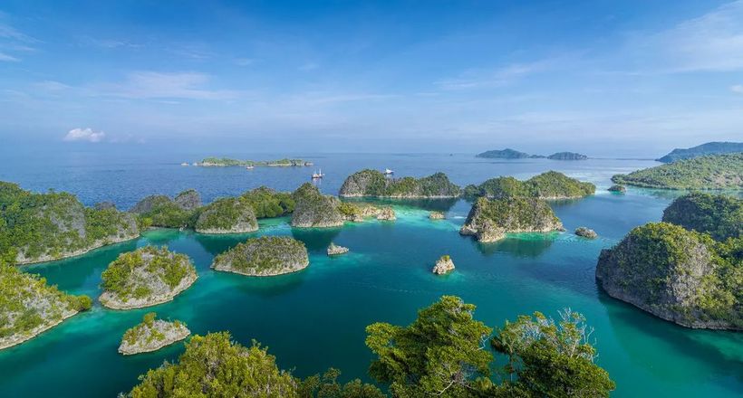 Say đắm giữa thiên đường đảo Raja Ampat đẹp cuốn hút