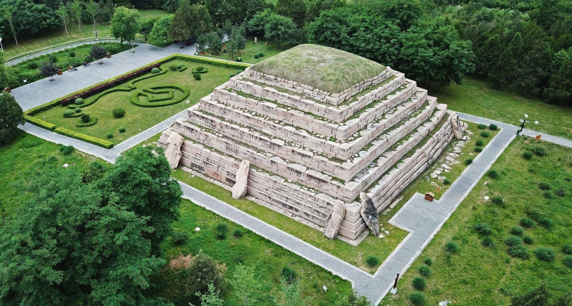 Tàn tích về thành quách cổ vương quốc Cao Câu Ly