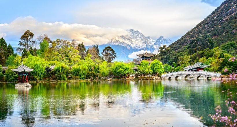 Cảnh sắc thiên nhiên tuyệt đẹp của Lệ Giang - Công viên Hắc Long Đàm