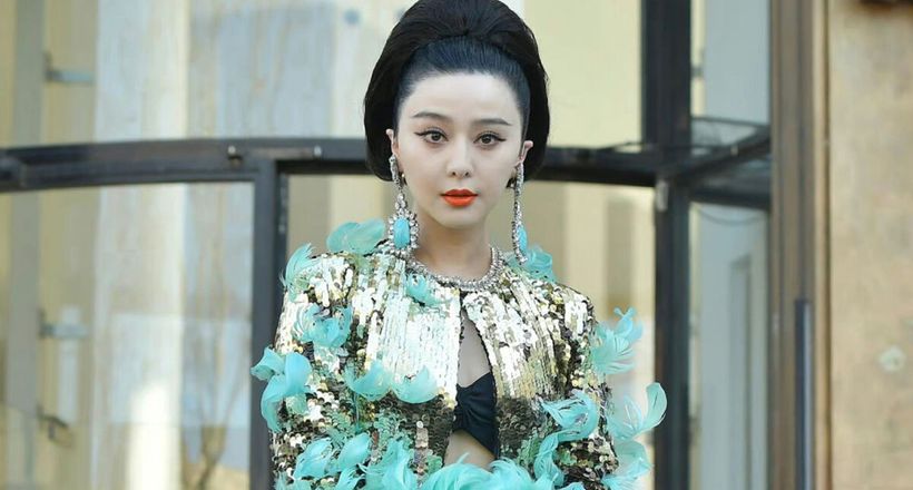 Phạm Băng Băng tại Paris Fashion Week phối đồ tạo ấn tượng nổi bật