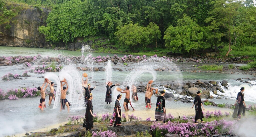 Chương trình nghệ thuật thời trang thổ cẩm chủ đề “Ban Mê ơi”