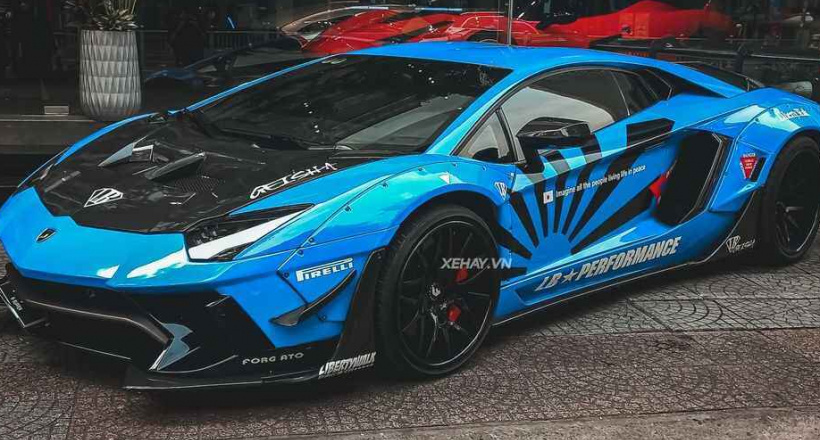 Lamborghini Aventador độ Liberty Walk độc nhất Việt Nam giá bán 20 tỷ