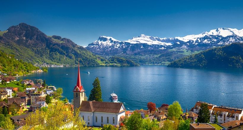 Khám phá châu Âu quyến rũ và phim trường “Hạ cánh nơi anh” trong tour châu Âu 10N9Đ