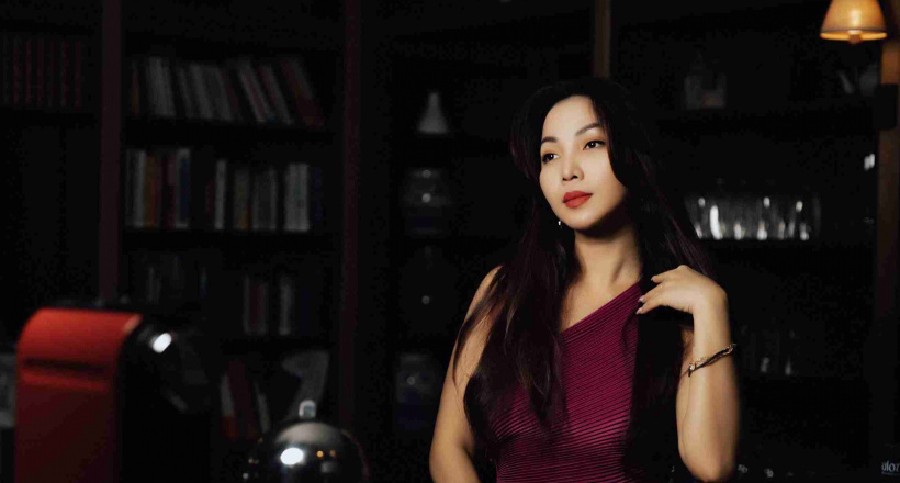 Ca sĩ Khánh Loan tại Paris lưu giữ những khoảnh khắc xinh đẹp