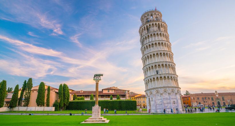 Tháp nghiêng Pisa – Biểu tượng kiến trúc kỳ lạ của nước Ý