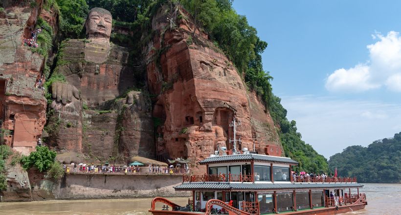 Thưởng ngoạn tuyệt cảnh của tỉnh Tứ Xuyên trong tour Trung Quốc 5N4Đ