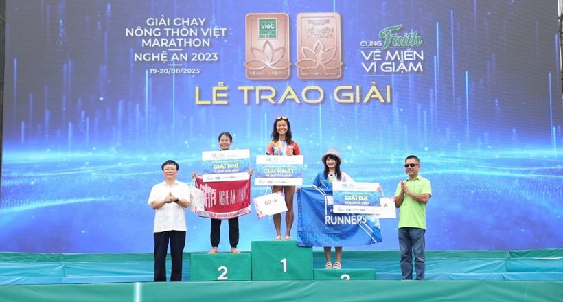 "Về miền Ví Giặm" thu hút 4000 VĐV trong nước và quốc tế