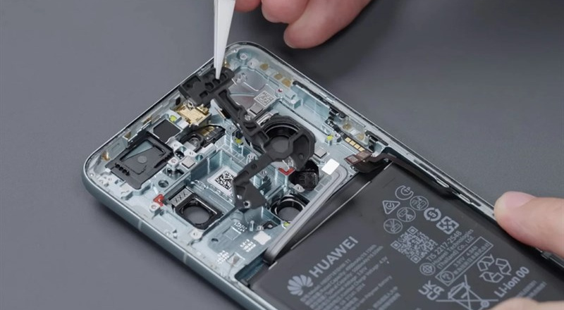 Huawei sử dụng công nghệ bộ nhớ cũ trên smartphone Mate 60 Pro