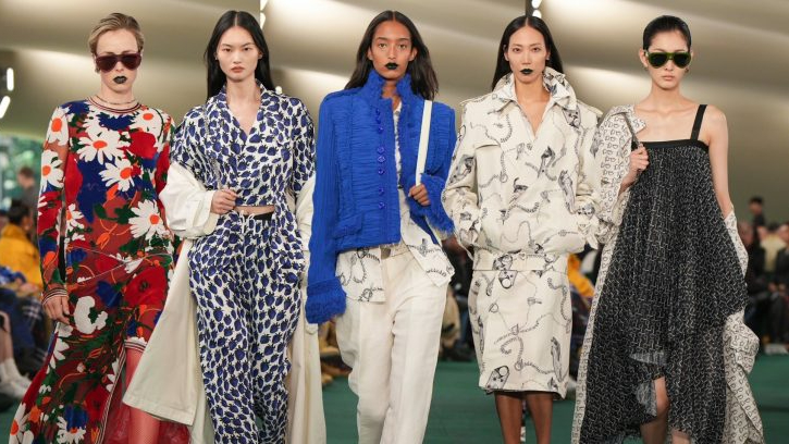 BST Burberry Xuân-Hè 2024 - Tái tạo áo khoác lịch sử