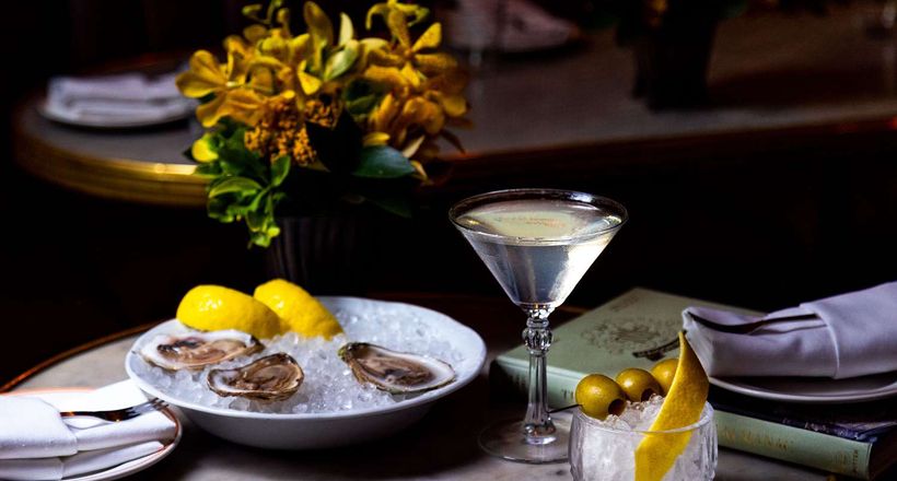 Sự kết hợp giữa hàu và cocktail