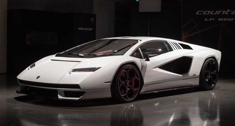 Lamborghini Countach LPI 800 - 4: Huyền thoại tái sinh
