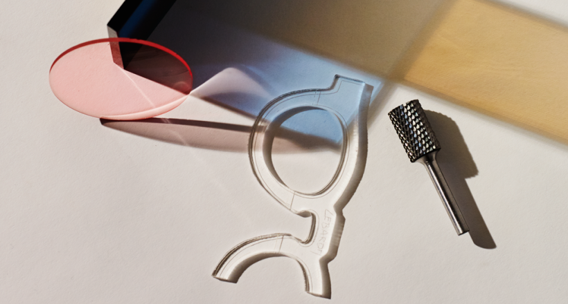 Thương hiệu của những cặp kính tuỳ biến độc đáo