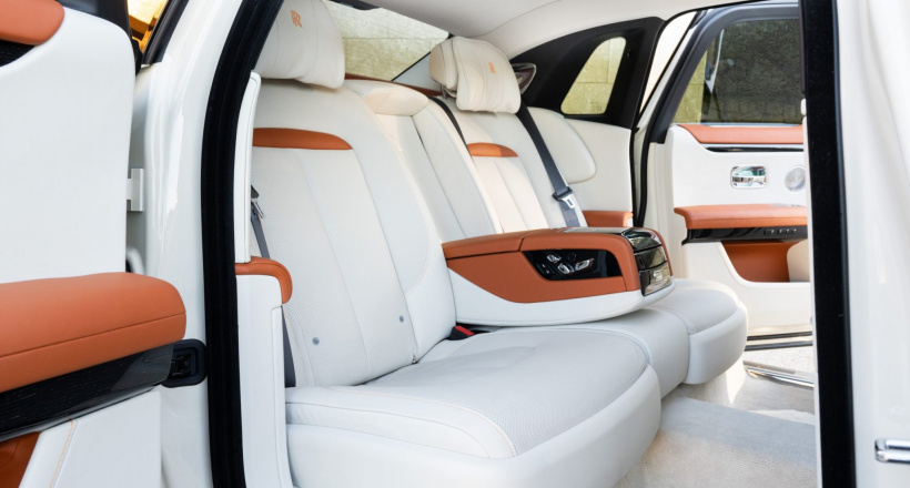 Rolls-Royce Ghost – Biểu tượng của sự tinh khiết vô tận