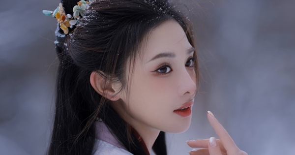 Nàng thơ Đông Cung Bành Tiểu Nhiễm gây sốt với tạo hình công chúa tuyết, netizen rần rần đòi trở lại đóng cổ trang