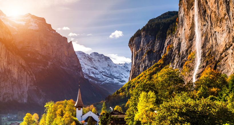 Lauterbrunnen - vùng đất đẹp như tranh vẽ ở Thụy Sĩ