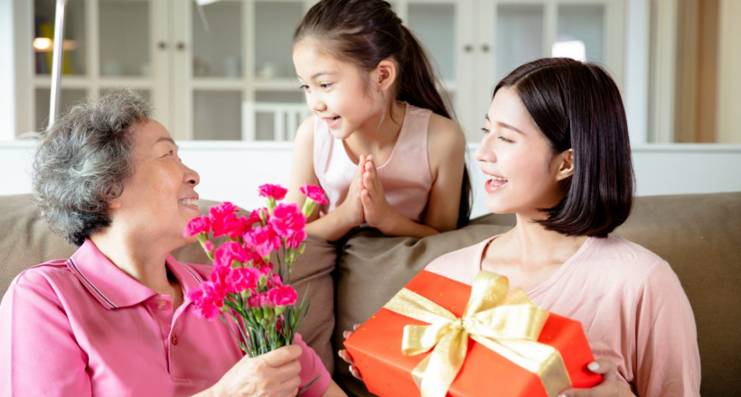 Ngày Phụ nữ Việt Nam: Tôn vinh phái đẹp qua các thế hệ