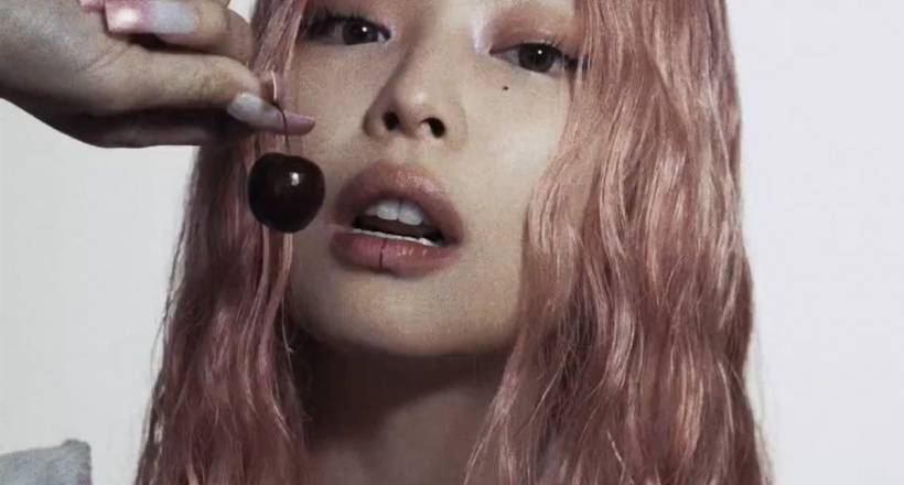 Jennie (BLACKPINK) xuất hiện với tạo hình khác lạ, quảng bá ca khúc mới