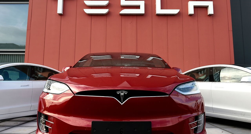 Cổ phiếu Tesla đang phục hồi trở lại, nhưng hình ảnh thương hiệu thì không