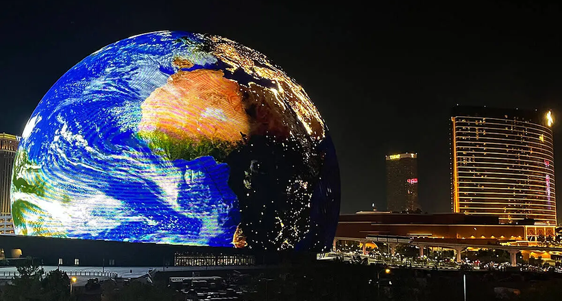 MSG Sphere - có một "Trái Đất" phát sáng nổi bật giữa Las Vegas phồn hoa