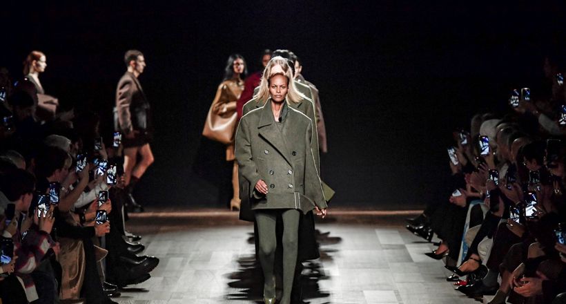 BST Ferragamo Thu Đông 2024: Khi "sự bảo vệ" được khoác lên mình vẻ đẹp cổ điển