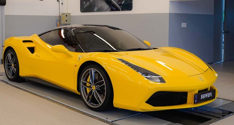 Ferrari – thương hiệu siêu xe “ngựa chồm” của Ý vào Việt Nam