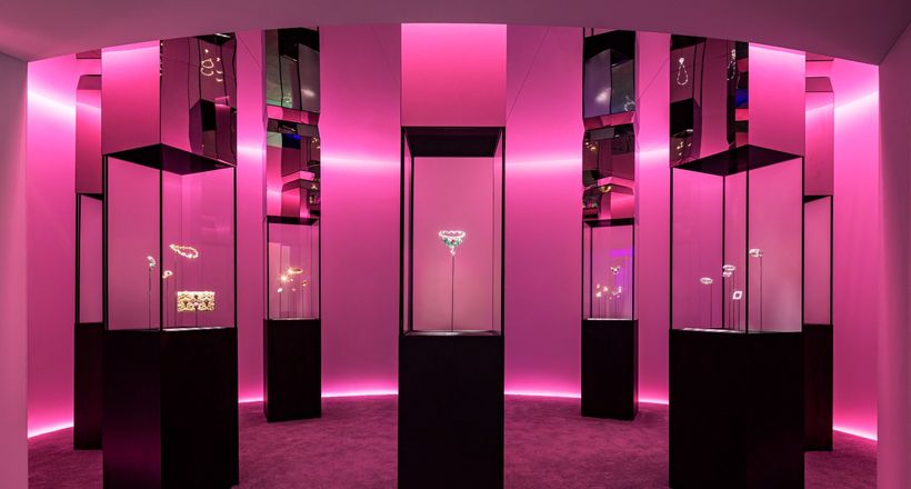Triển lãm kim hoàn Van Cleef & Arpels: Nơi thời gian, thiên nhiên và tình yêu hòa quyện