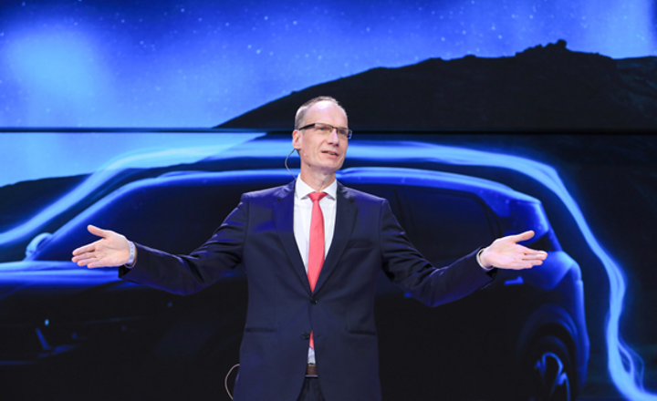 VinFast chính thức “trình làng” hai mẫu xe điện tại Los Angeles Auto Show 2021