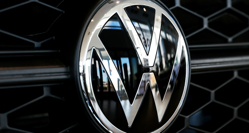 Volkswagen quyết định chi hơn 20 tỷ USD để chế tạo pin cho xe hơi điện của hãng