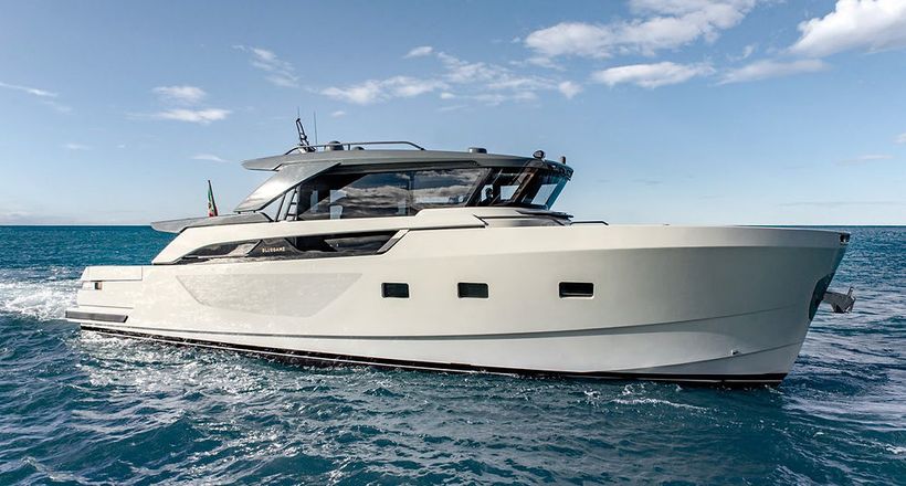 Bluegame BGX60: Thiết kế độc đáo thể hiện tinh thần tiên phong