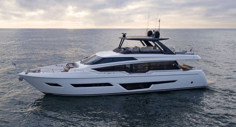 Ferretti Yachts 780 được tân trang dựa trên thiết kế của 500 & 1000