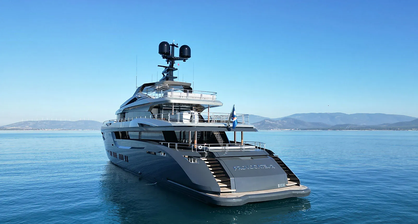 Siêu du thuyền 50 mét sang trọng Provocateur tái xuất với diện mạo hoàn toàn mới