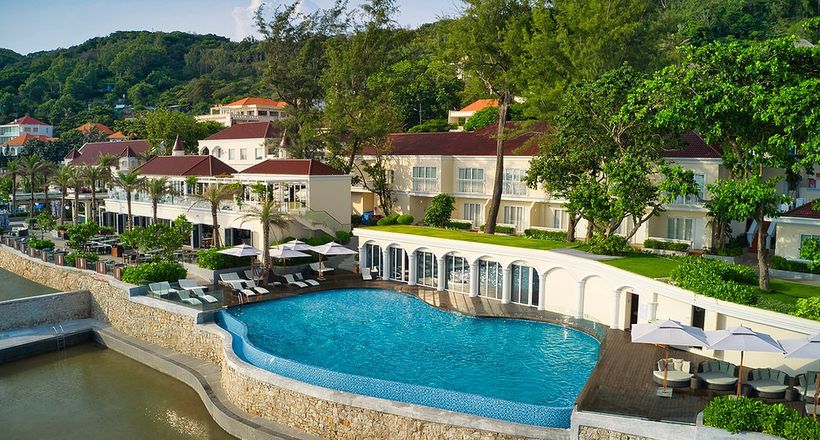 Mercure Vũng Tàu - cú đúp giải quốc tế tại World Luxury Lifestyle Awards 2022