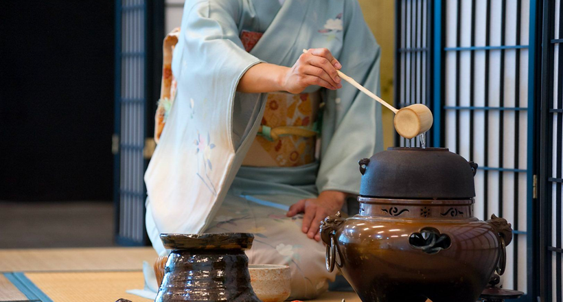 Những lá trà xanh Nhật Bản đang được bán ra với giá kỷ lục đạt 1,96 triệu yên