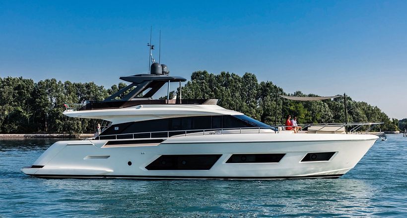 Du thuyền Ferretti Yachts 670 đầu tiên đã cập bến Đài Loan