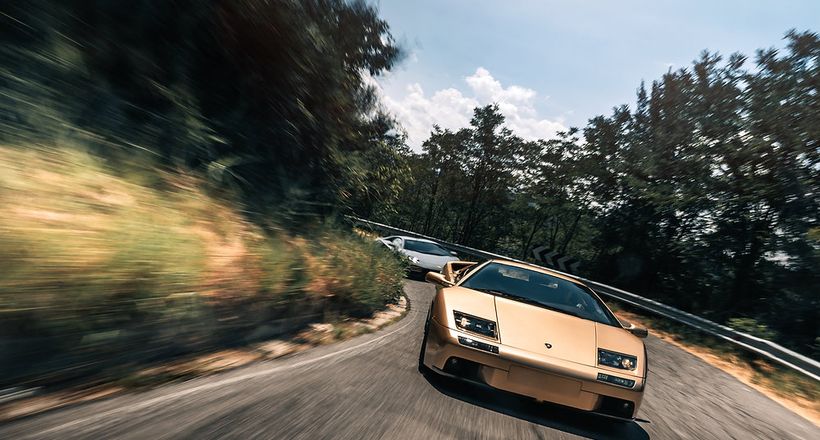 Lamborghini Diablo & động cơ V12 huyền thoại định nghĩa lại phân khúc siêu xe