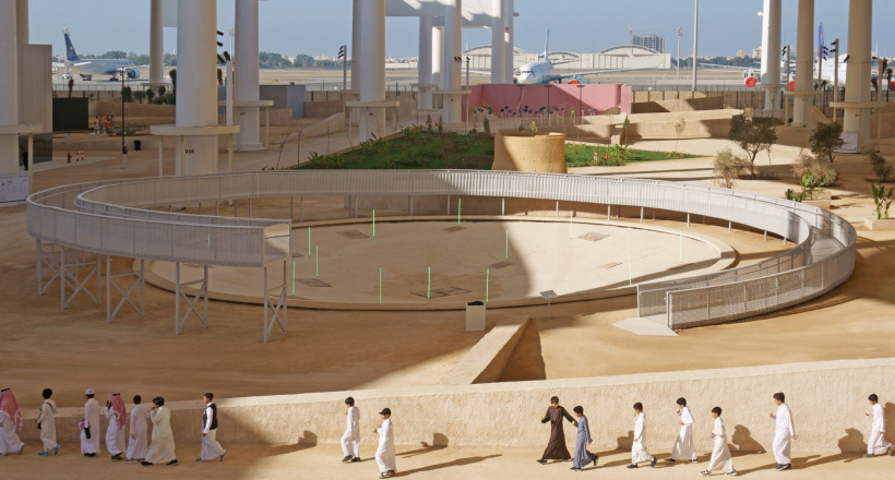 Khắc hoạ chân dung nhà giám tuyển kiến trúc