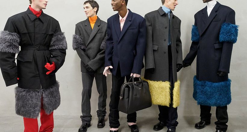 BST Prada Thu Đông Nam 2022: Khơi dậy tinh thần vị lai từ cảm hứng workwear cổ điển