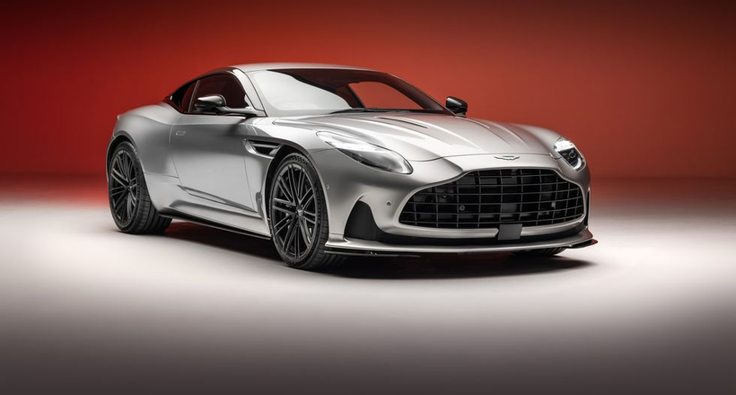 Aston Martin ra mắt DB12 Super Tourer có nội thất cải thiện công thái học