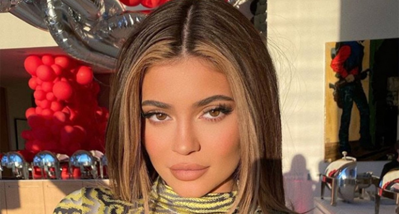 2/3 người dùng tin mua hàng của sao mạng