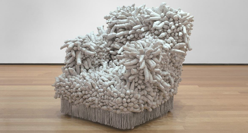 Nghệ thuật đương đại hướng tới điêu khắc mềm và tính mẫn cảm của vật liệu