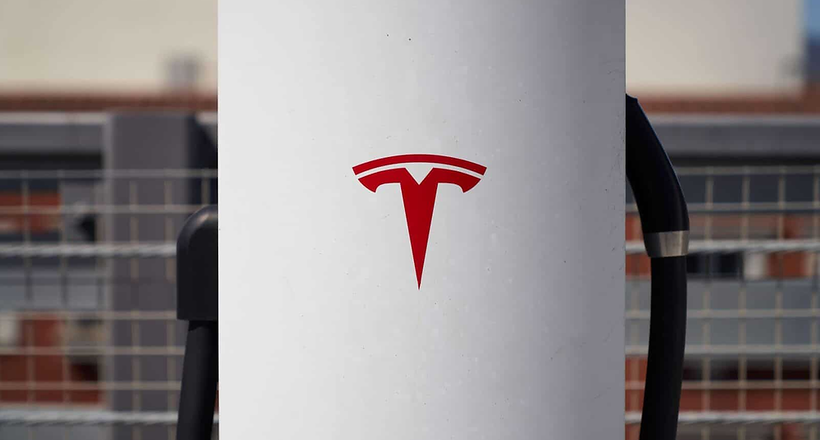 Tesla bổ sung tỷ phú đồng sáng lập Airbnb Gebbia vào Hội đồng quản trị