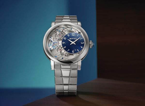 Recital 12 - mẫu đồng hồ sở hữu dây đeo kim loại đầu tiên của thương hiệu BOVET 1822