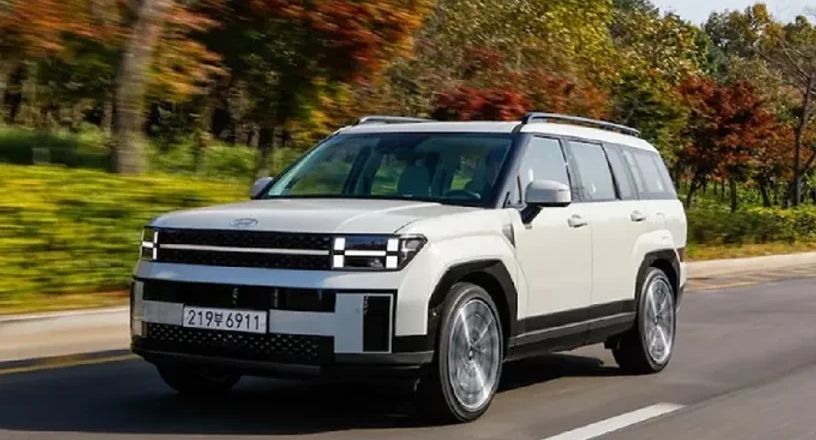 Hyundai SantaFe sắp ra mắt ở thị trường Việt Nam, giá chỉ khoảng 1,4 tỷ đồng