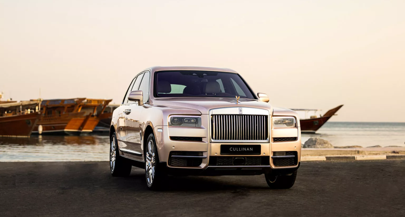 Nội thất khảm trai lộng lẫy bên trong Rolls-Royce ‘The Pearl Cullinan’ độc nhất vô nhị