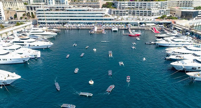 Du thuyền chạy bằng hydro chiếm sóng tại Monaco Yacht Club