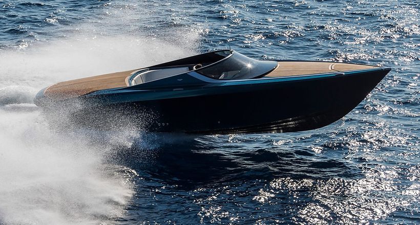 AM37 - du thuyền với trải nghiệm của một chiếc Aston Martin thực thụ