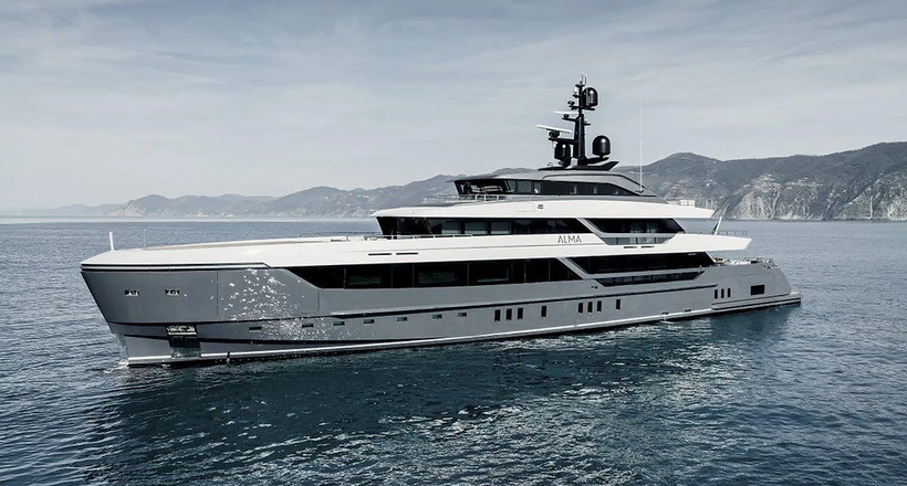Alma - Du thuyền đầu tiên thuộc serie 57Steel của Sanlorenzo đã có chủ nhân