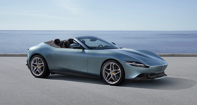 Ferrari trở lại với dòng xe mui trần soft-top sau hơn 50 năm với Roma Spyder